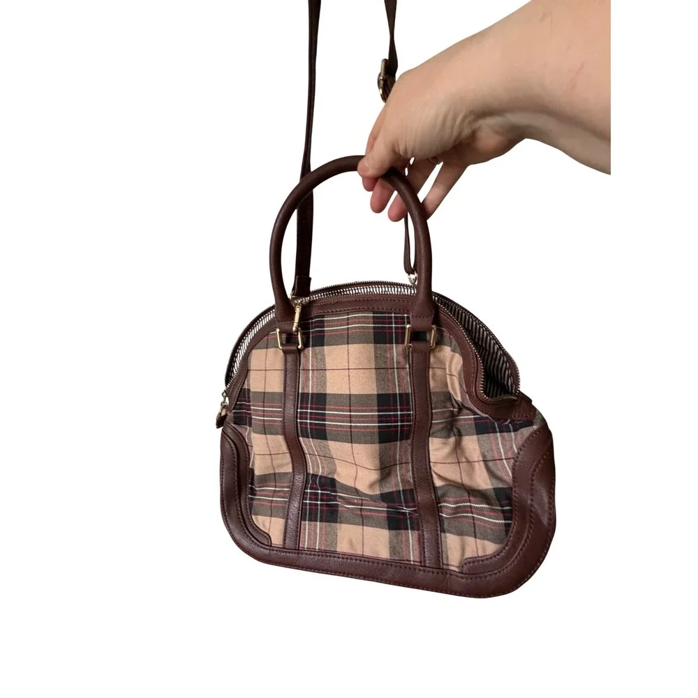 The Unbranded Brand handbag satchel